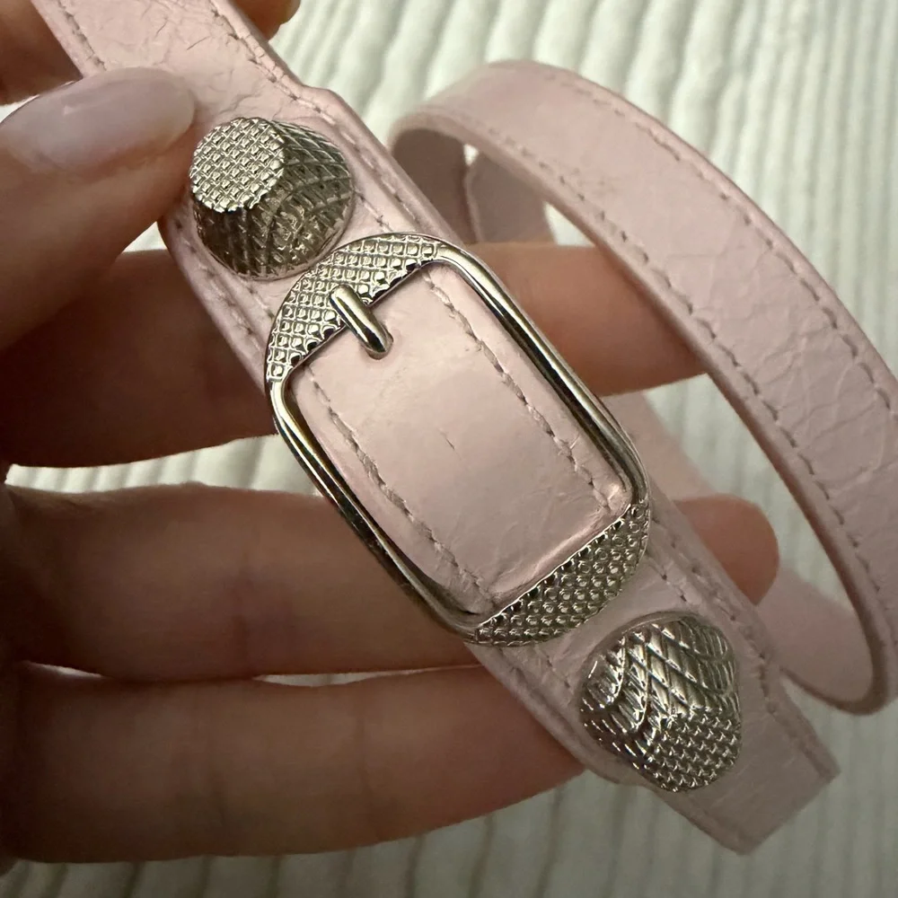AUTHENTIC Balenciaga Light Pink Bracelet with Silver Buckle - Picture 5 of 9